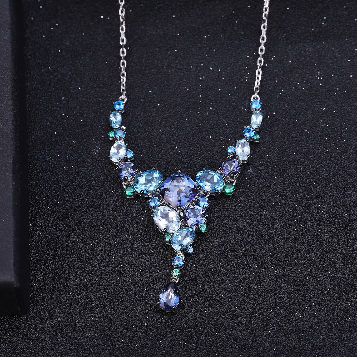 French Retro Romantic Suit Style Jewelry