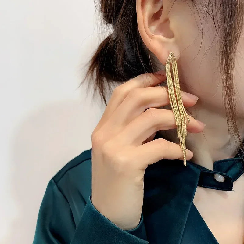 Vintage Gold Color Bar Long Thread Tassel Drop Earrings for Women Glossy Geometric Korean Earring New Fashion Wedding Jewelry